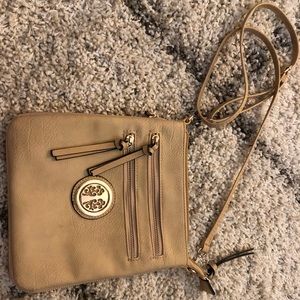 Tan crossbody purse